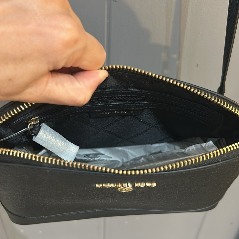 NWT MICHAEL KORS • Jet Set Charm Purse • Black - Picture 8 of 8